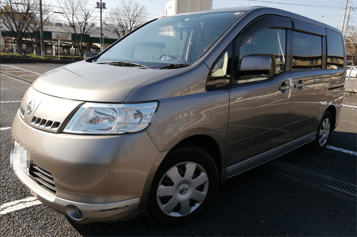 セレナを新車価格で買うなら